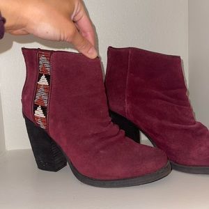 maroon booties